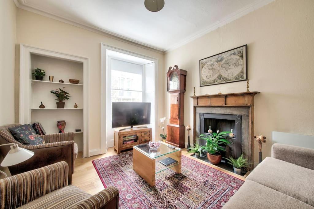 Apartament Charm & Character On Historic Rose Street Edynburg Zewnętrze zdjęcie